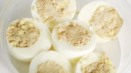 Яйца, фаршированные рисом