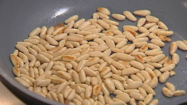 гренки с баклажанами и моцареллой