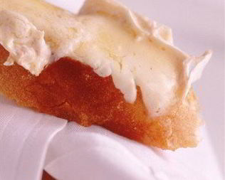 Гренки с куриной печенкой