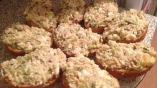 гренки с печенью трески