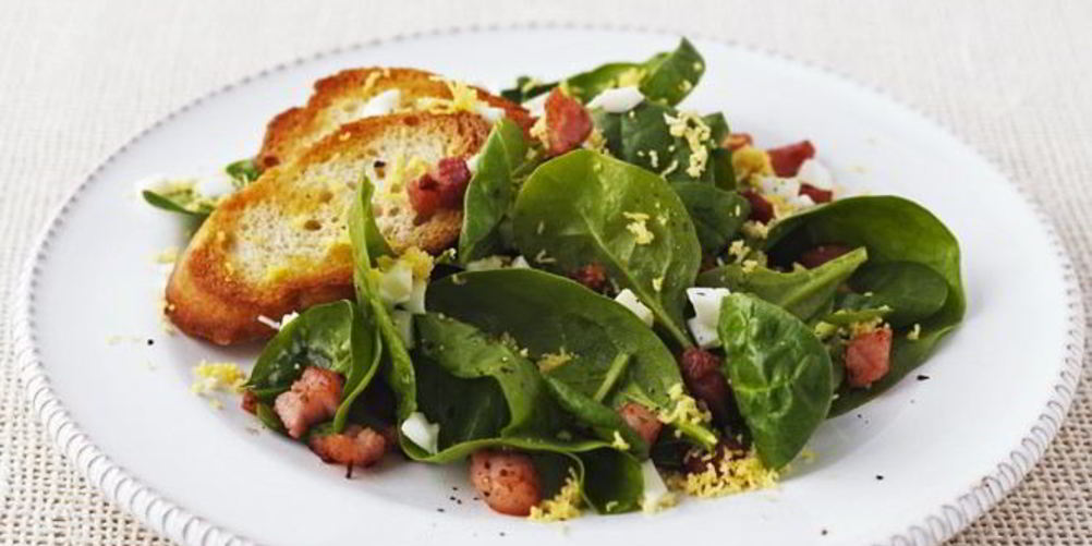 Рецепт крутонов — гренков с сыром в яично-молочной смеси