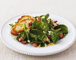 Крутоны — гренки с сыром в яично-молочной смеси