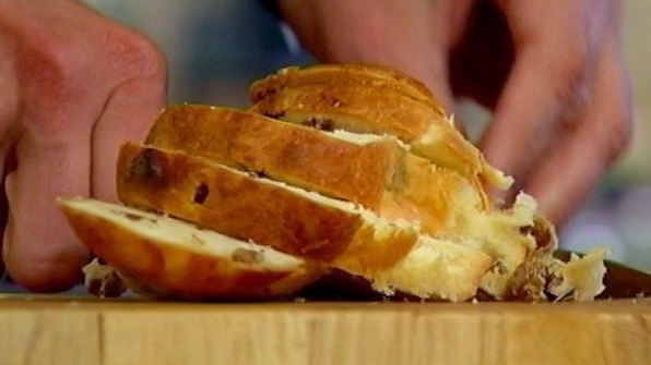 сладкие гренки с томлеными персиками