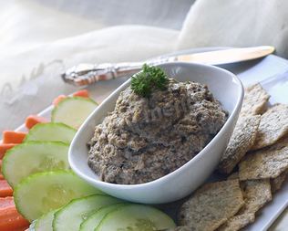 Грибная икра из соленых горькушек