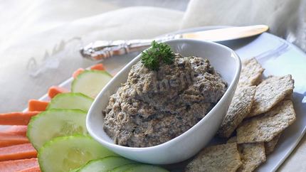 Грибная икра из соленых горькушек