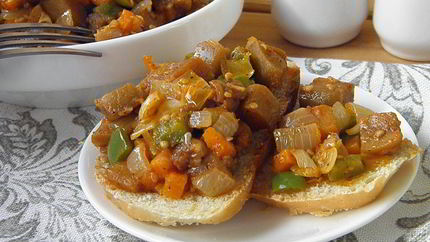 Икра из баклажанов кусочками