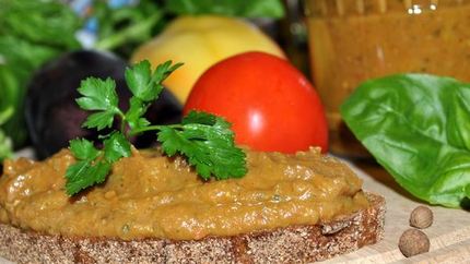 Икра из кабачков и баклажанов