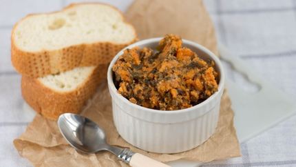 Икра из манки и морской капусты