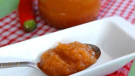 Кабачковая икра с майонезом и томатной пастой на зиму