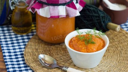 Кабачковая икра с томатной пастой на зиму