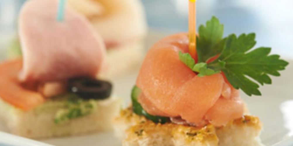 Рецепт канапе ассорти