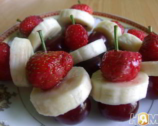 Канапе фруктовое