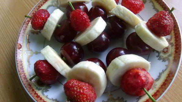 канапе фруктовое