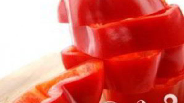 канапе с креветками и авокадо