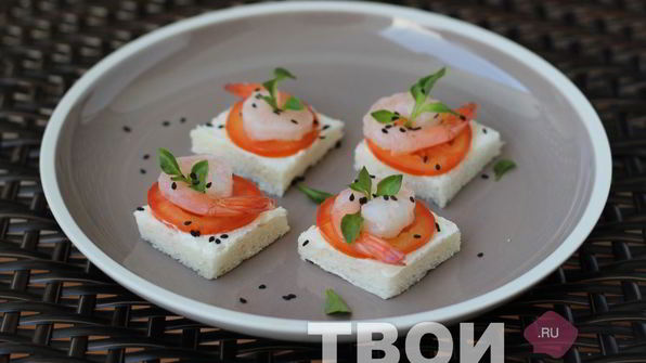 канапе с креветками