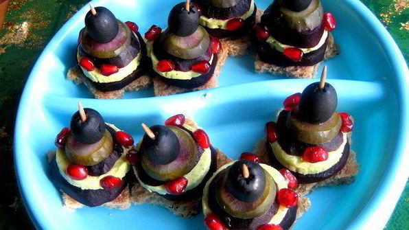 пикантные канапе из свеклы