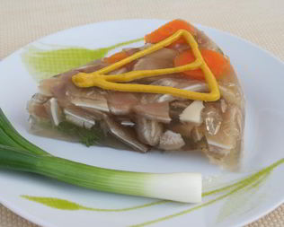 Холодец из свиных ушей