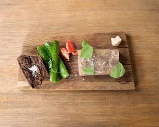 Холодец с хрящами