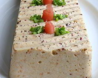 Паштет-холодец из отварной курицы