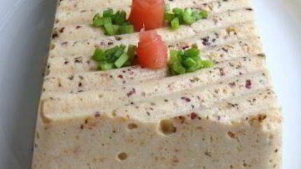 Паштет-холодец из отварной курицы