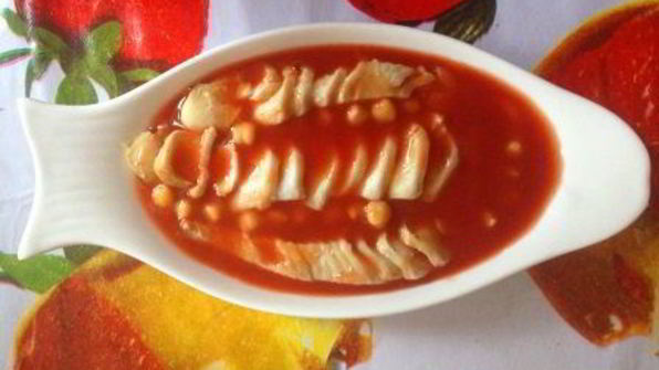 томатный холодец с белой рыбой