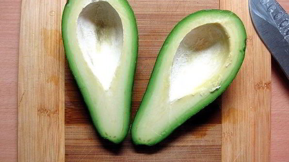 креветки в кляре с гуакамоле