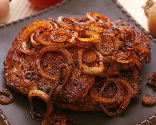 Луковые кольца в соусе для мяса на гриле