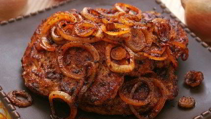 Луковые кольца в соусе для мяса на гриле