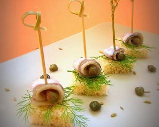 Мойва маринованная со специями