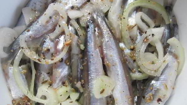 мойва маринованная со специями
