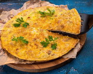 Ароматная фриттата с тунцом