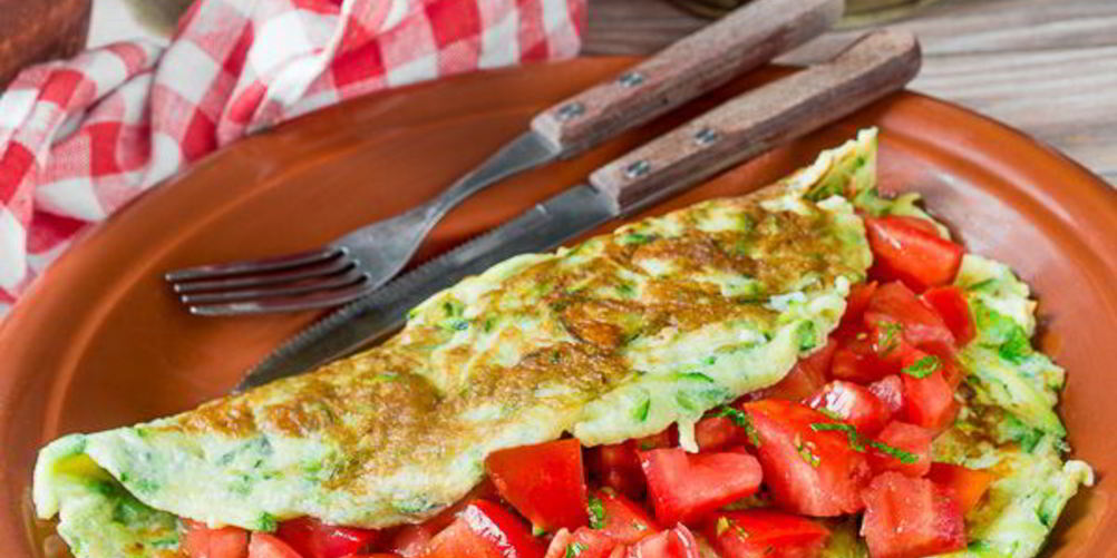 Рецепт кабачкового омлета с сыром