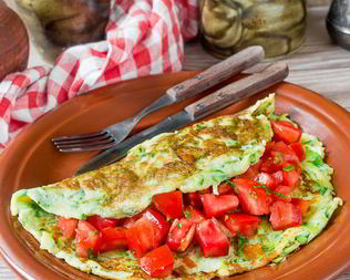 Кабачковый омлет с сыром