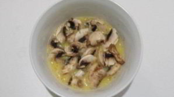 омлет с грибами и сыром