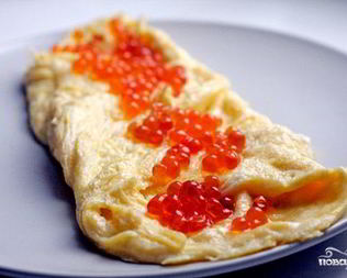 Омлет с икрой