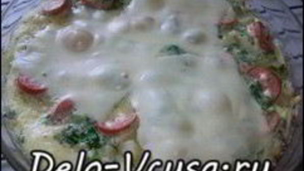 омлет с картошкой, сосисками, зеленью и плавлеными сырками в духовке