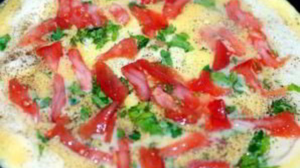 омлет с помидорами и сыром