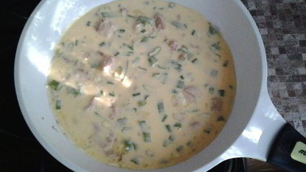 омлет с тунцом