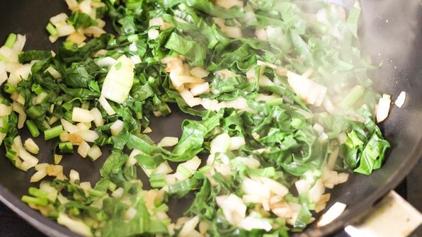 омлет со шпинатом