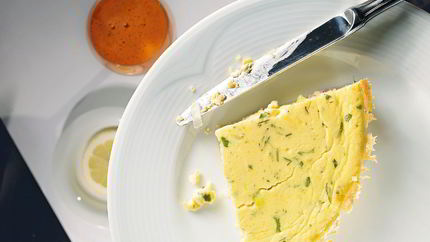 Омлет-суфле с ветчиной и сыром