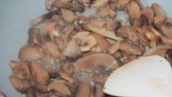 паштет из фасоли с грибами