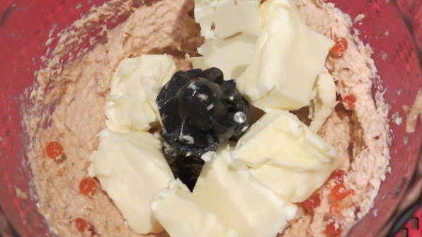 паштет из форели с икрой