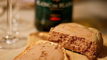 Паштет из куриной печени с портвейном