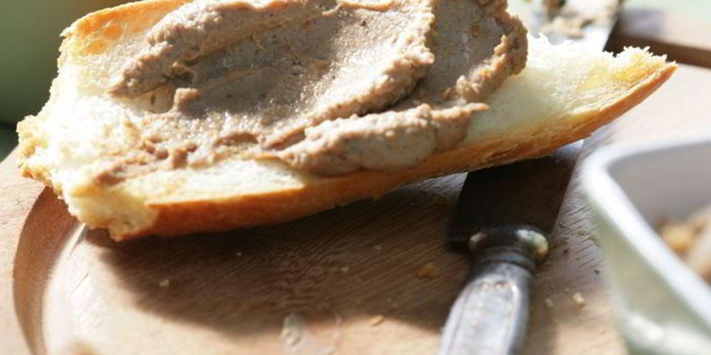 Рецепт паштета из куриной печени с яйцами и морковью