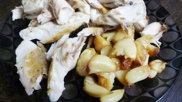 паштет из запеченной скумбрии с чесноком