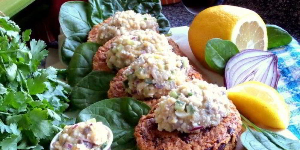 Рецепт селедочного паштета на фасолевых котлетах