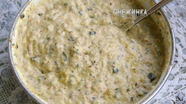 сырный паштет из цукини с миндалем