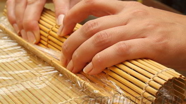 ролл гусеница