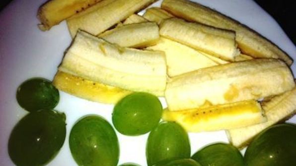 роллы с творогом и фруктами