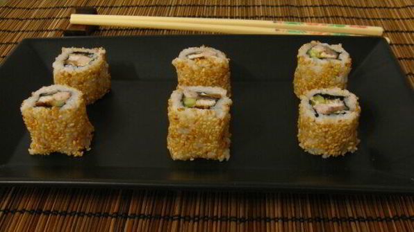 саимаки — роллы наизнанку